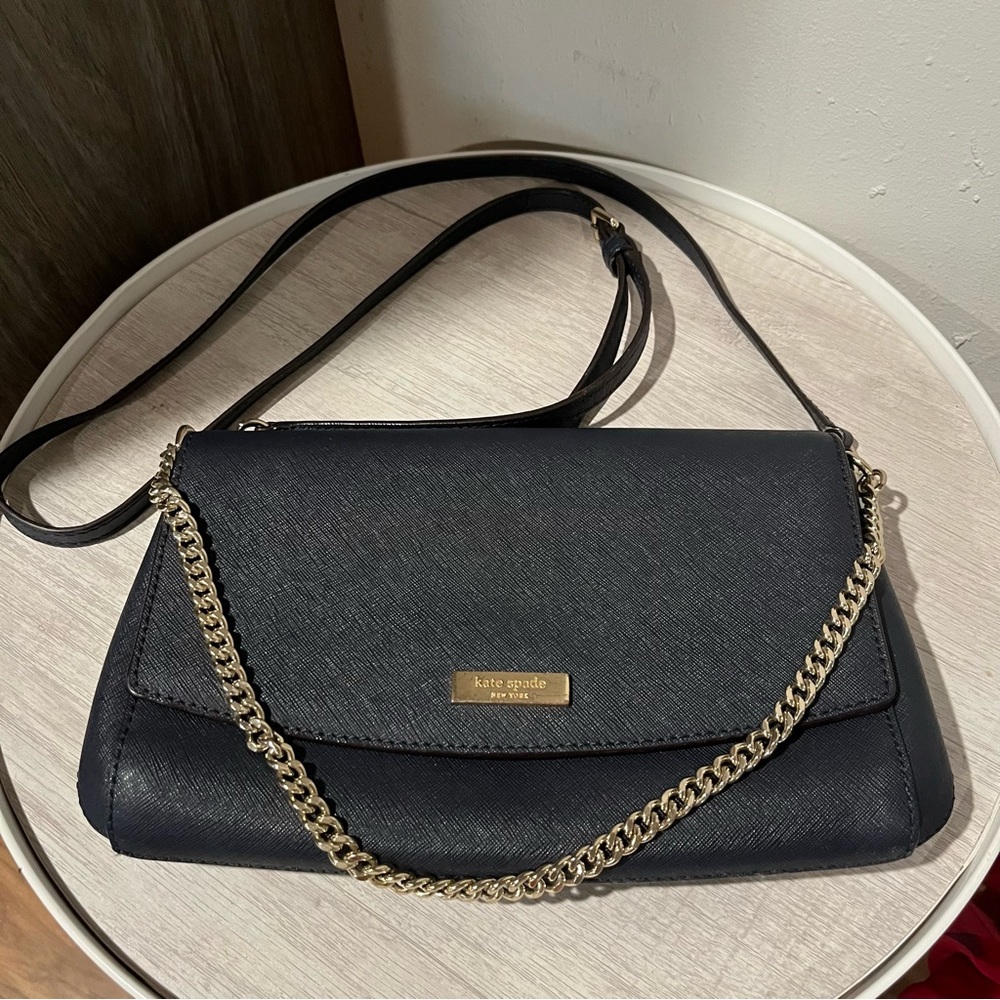 Kate Spade Clutch with Detachable
Crossbody Strap - Picture 3 of 9